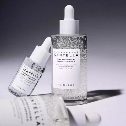 Sérum visage Skin1004 à la Centella Asiatica de Madagascar – Hydratation intense, réduction des points noirs, soin apaisant et purifiant. Un essentiel coréen pour une peau saine et lumineuse.